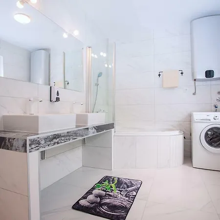 Dawn 别墅 特罗吉尔